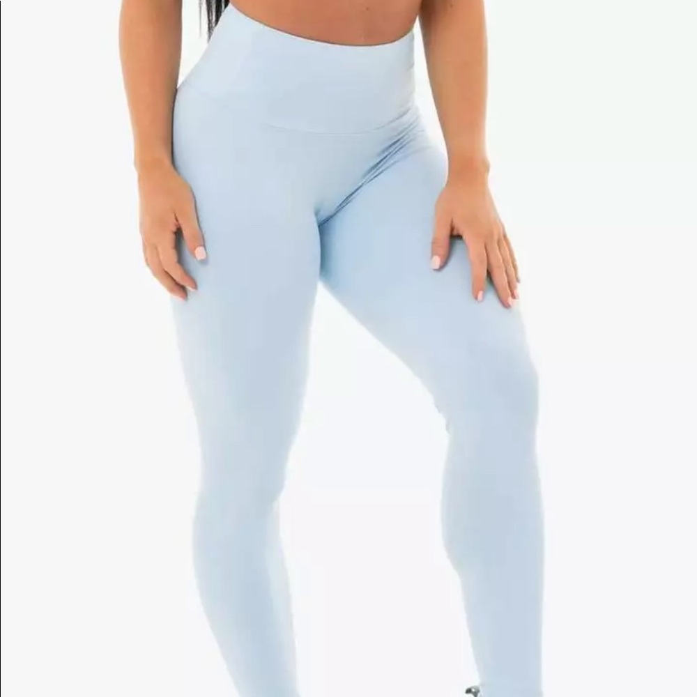 New Ryderwear animal scrunch bum sky blue leggings